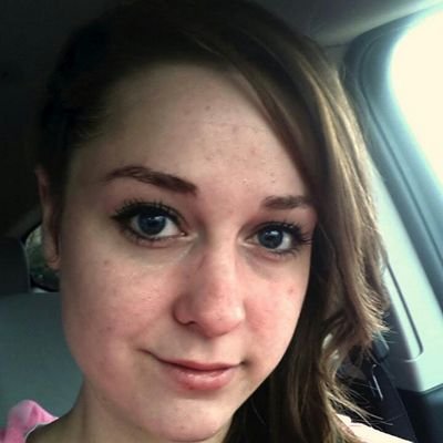 Profile Picture of Lacy Clary (@LacyRaex23) on Twitter