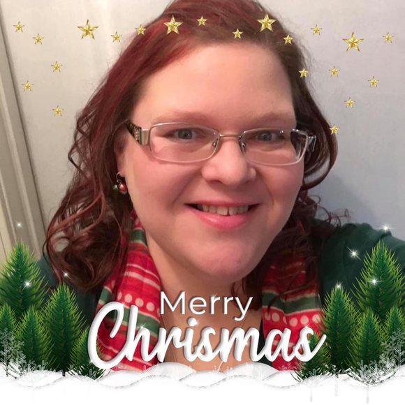 Kim Savage - Poshmark Profile Picture of Kim Savage (@genmo) on Poshmark