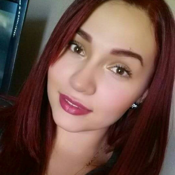 Profile Picture of Brenda Jimenez (@wera1105) on Poshmark