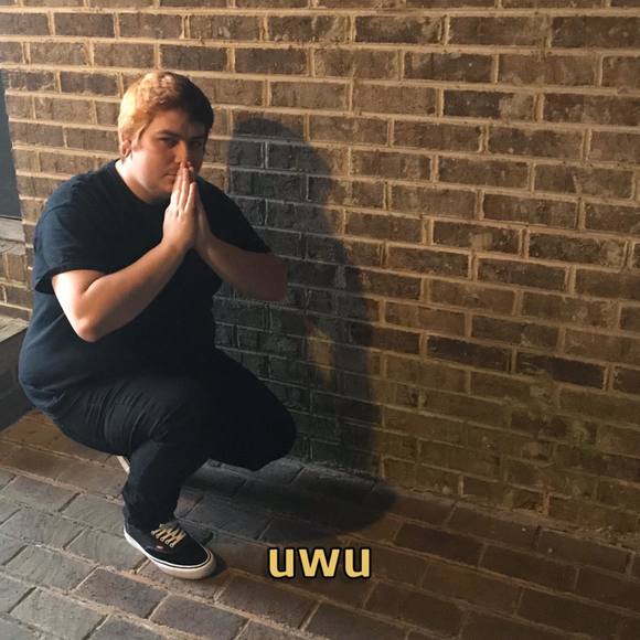 Profile Picture of Austin Hendrix (@austinhendrix) on Poshmark