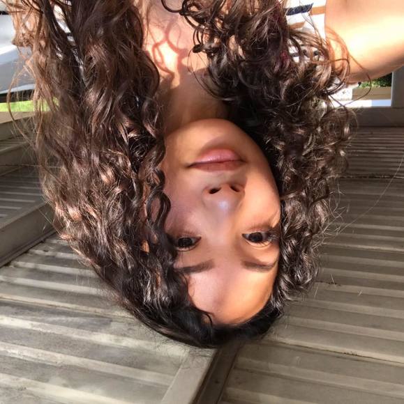 Profile Picture of Bianca Chavarria (@biancaeve12) on Poshmark