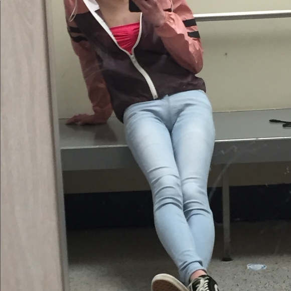 Profile Picture of C Chan (@chansanity) on Poshmark