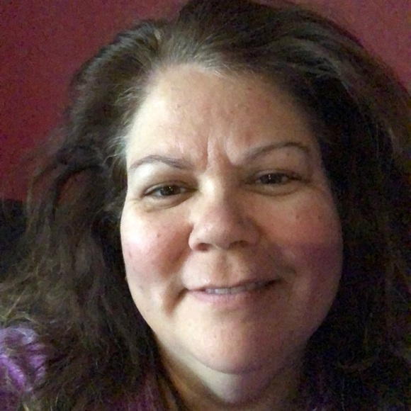 Profile Picture of Maxene Winters (@mwinters66) on Poshmark