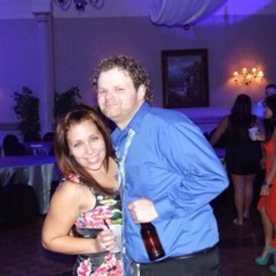 Profile Picture of Amanda Longfellow (@deedsya) on Twitter