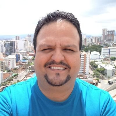 Profile Picture of Alejandro Silva (@asilvabe) on Twitter