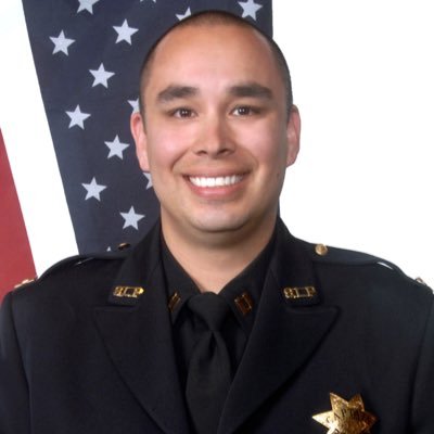Profile Picture of Luis Torres (@SLPD_Torres) on Twitter