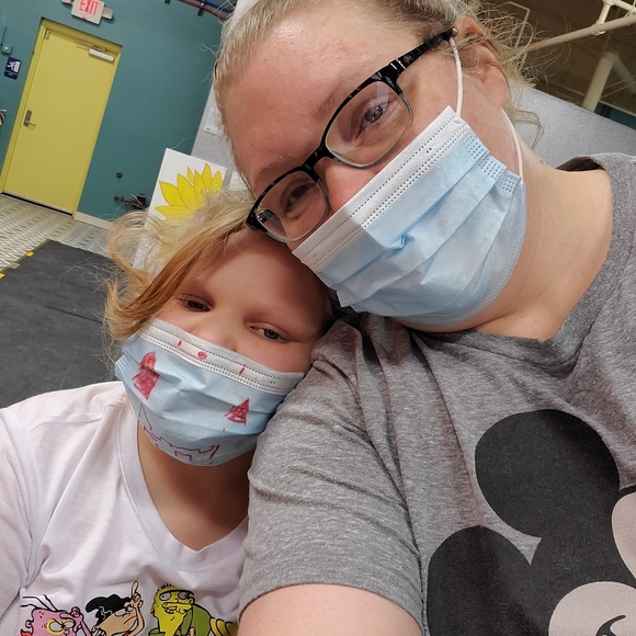 Andrea Janis - Poshmark Profile Picture of Andrea Janis (@andee83) on Poshmark