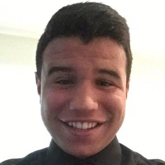 Profile Picture of Jose Navas (@josienavas) on Poshmark