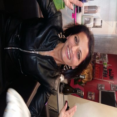 Profile Picture of Pamela Aubert (@sunnybaby049381) on Twitter