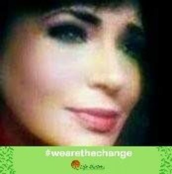 Profile Picture of Elise Steele (@elisersteele01) on Poshmark