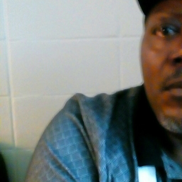 Profile Picture of Eugene Bradley (@efbrb1) on Poshmark