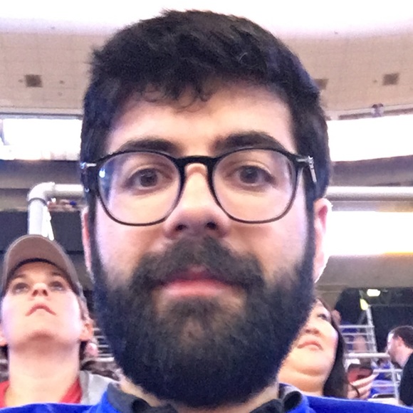 Profile Picture of Peter Laurance (@drewtopia) on Poshmark