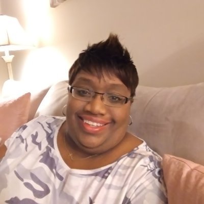 Profile Picture of Robin M. Bellamy (@robinmbellamy) on Twitter