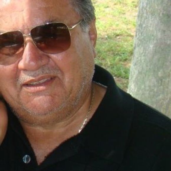 Profile Picture of Manny Ruiz (@daveydee75) on Poshmark