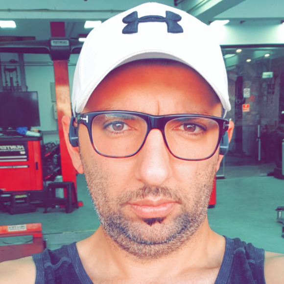 Profile Picture of Abdullah Mubarak (@bokandor) on Poshmark