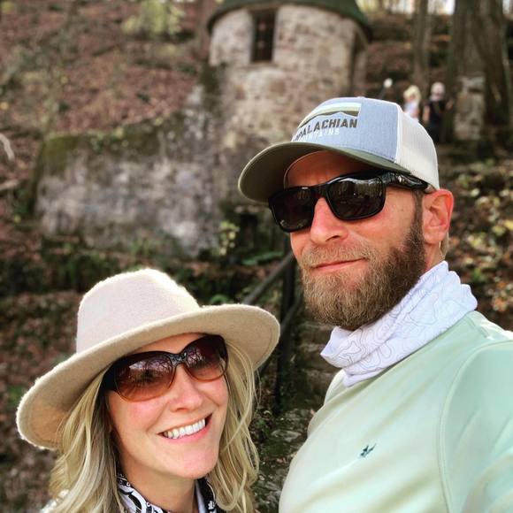Profile Picture of Jason Schwerdtfeger (@schwerdtfeger78) on Poshmark