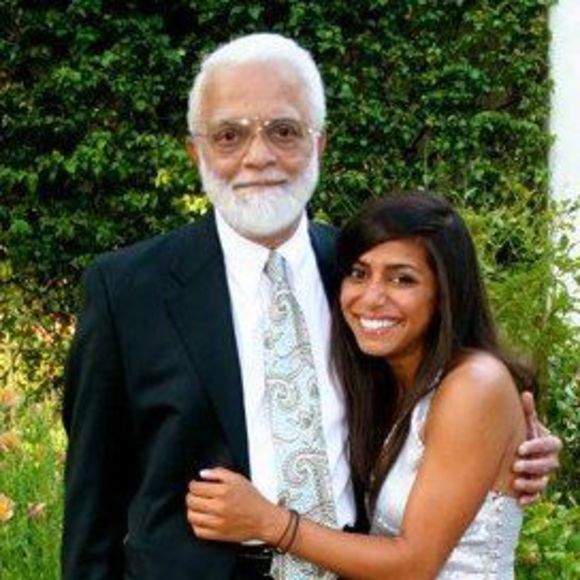 Profile Picture of Anna Gangadharan (@ancogang) on Poshmark