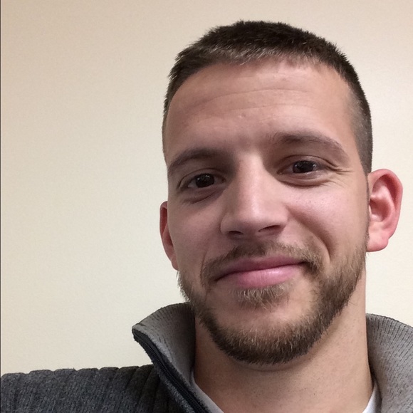 Profile Picture of Jay Tasker (@spyder1588) on Poshmark