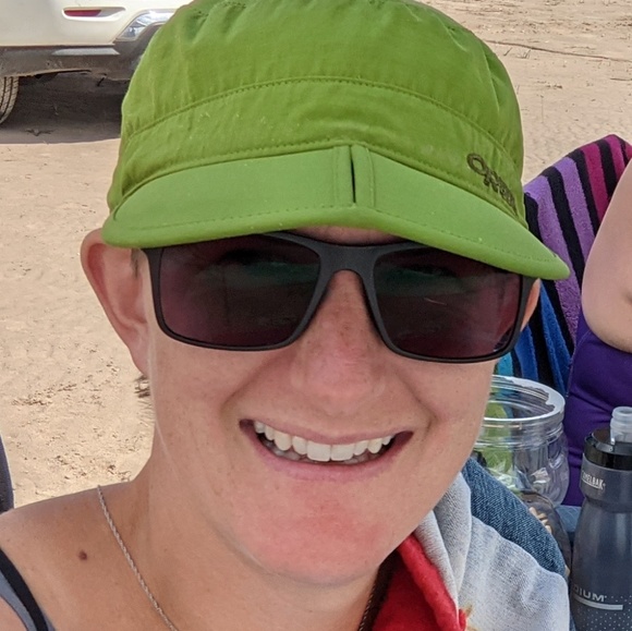 Profile Picture of Ada Talbot (@adalee103) on Poshmark