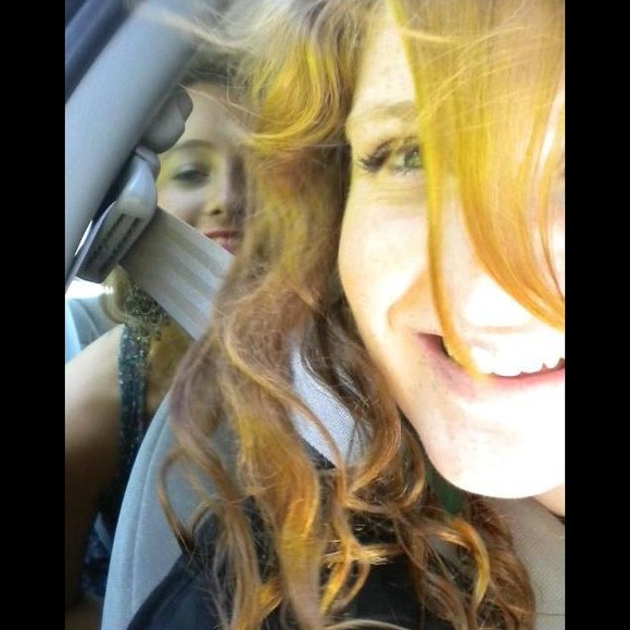 Profile Picture of Anna Lupinacci (@annaelizabeth3) on Poshmark