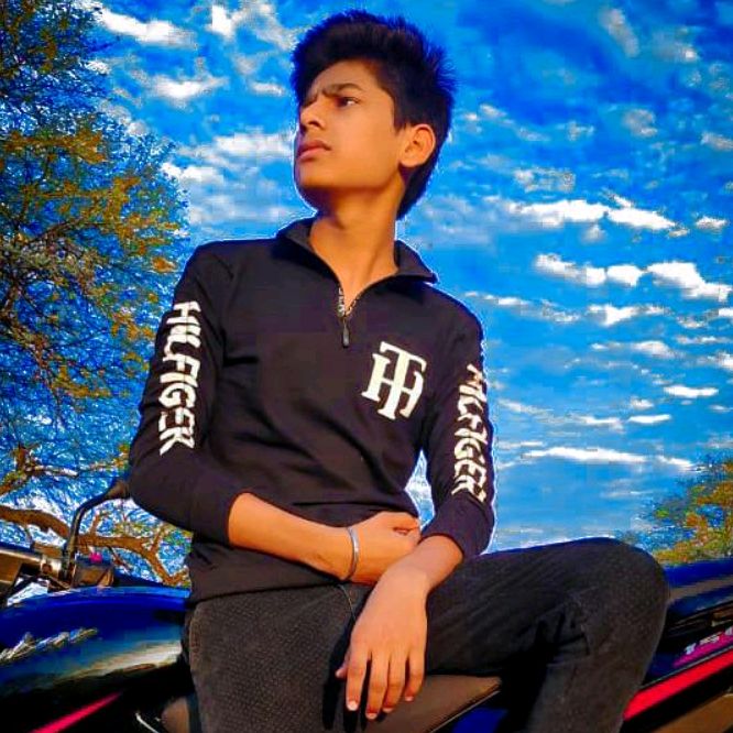 Profile Picture of Anant Sinha (@anantsinha10) on Tiktok