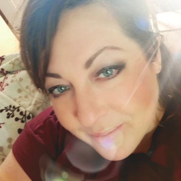 Profile Picture of Sheryl Scott (@we6scotts) on Poshmark