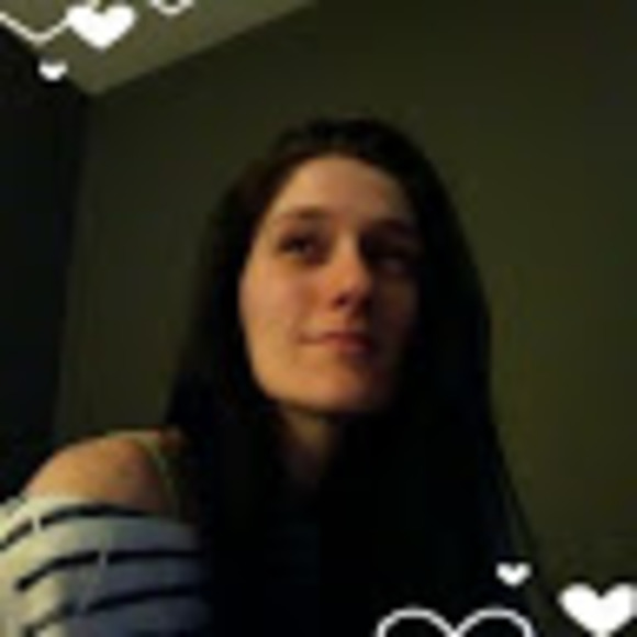 Profile Picture of Tiffany Rosencrants (@trosencrants) on Poshmark