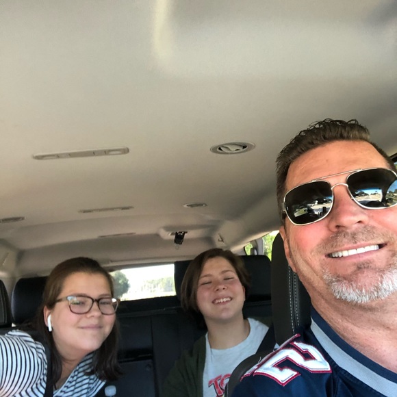 Profile Picture of Tony Cox (@tonycox25) on Poshmark