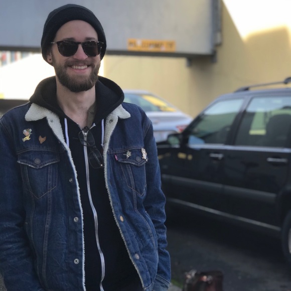 Profile Picture of Matthew Christensen (@mallyn27) on Poshmark