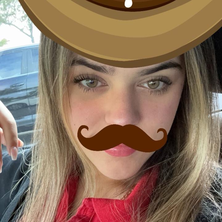 Profile Picture of Isabella (@isa_solanoo) on Tiktok