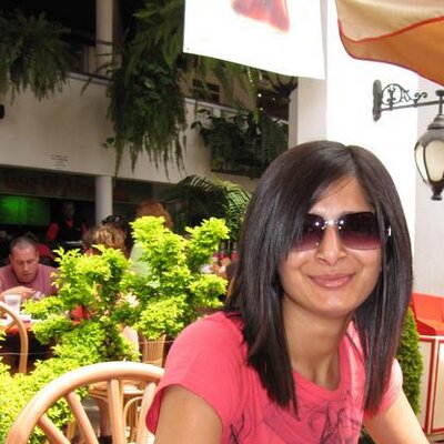 Profile Picture of Reena R Parmar (@reenab88) on Twitter