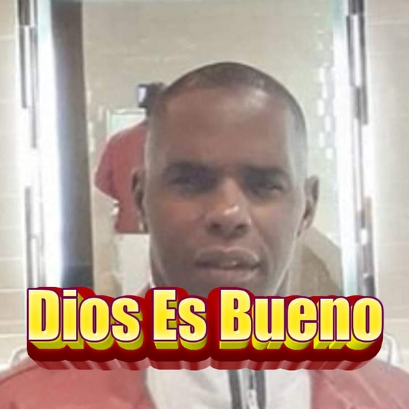 Profile Picture of Maximo Aleys (@max309) on Poshmark