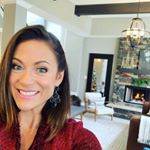 Profile Picture of MICHELLE LEAH (@michelle__leah_fx) on Instagram