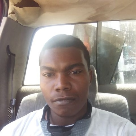 Profile Picture of Nick Webb (@nickw6364) on Poshmark