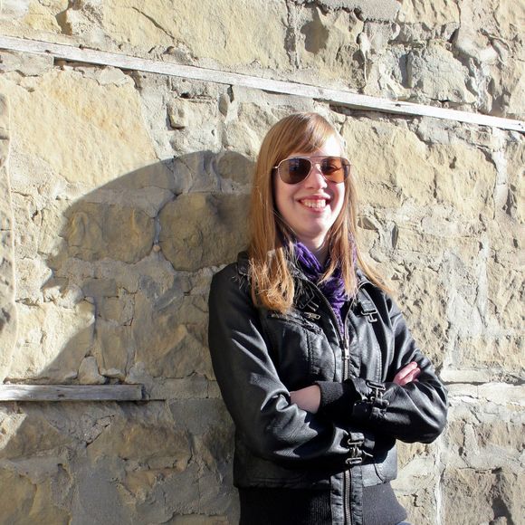 Profile Picture of Amy Schellenberg (@kadzuku) on Poshmark