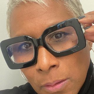 Profile Picture of Lori Hanford (@greydimples) on Instagram