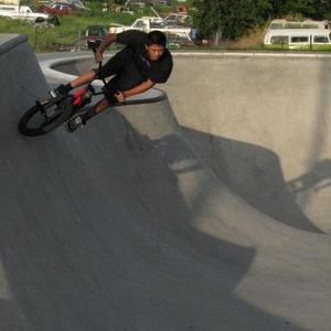Profile Picture of Gabriel Sherman (@fallztownfalcons8) on Myspace