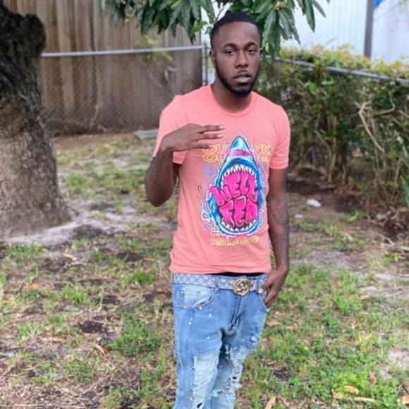 Profile Picture of Vito Rizzuto (@jaylanoliver) on Poshmark