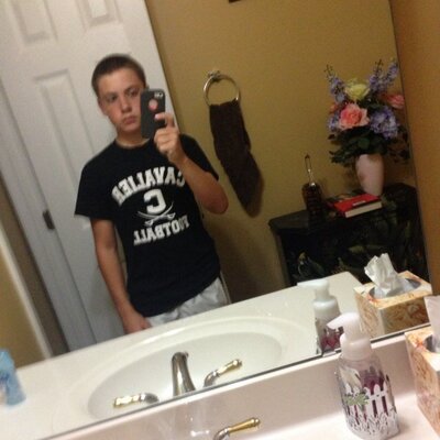 Profile Picture of Stephen Karas (@skaras5501) on Twitter