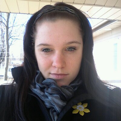 Profile Picture of Melanie Sage (@melanie_sage) on Twitter