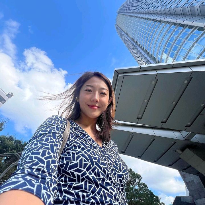 eunkyungkim1 - Tiktok Profile Picture of eunkyungkim1 (@eunkyungkim97) on Tiktok