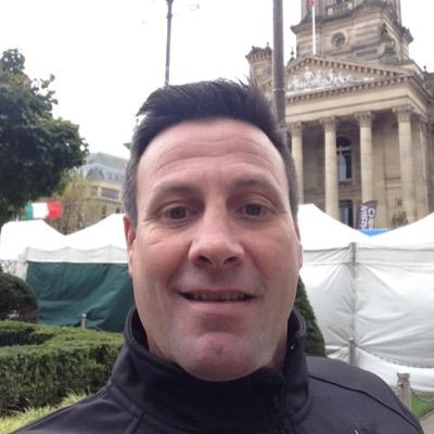 Profile Picture of Darren Ball (@teddydball) on Twitter