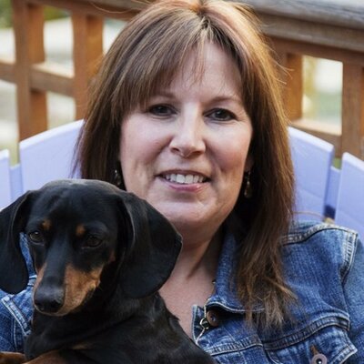 Profile Picture of Lisa Shaffer (@LisaGShaffer) on Twitter