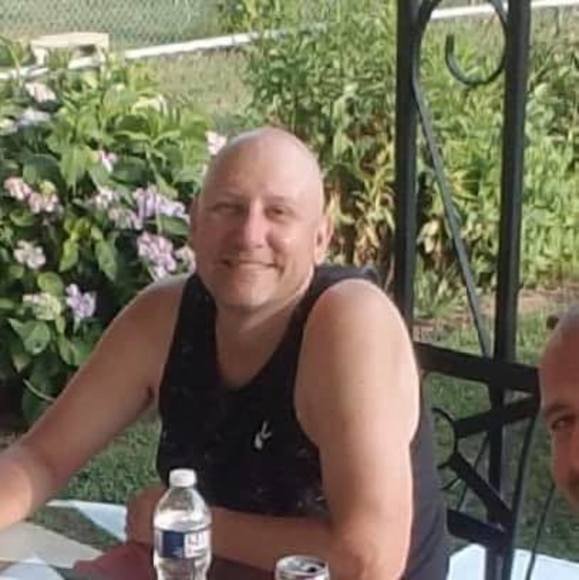 Profile Picture of Matthew Brady (@slimshadyb1) on Poshmark