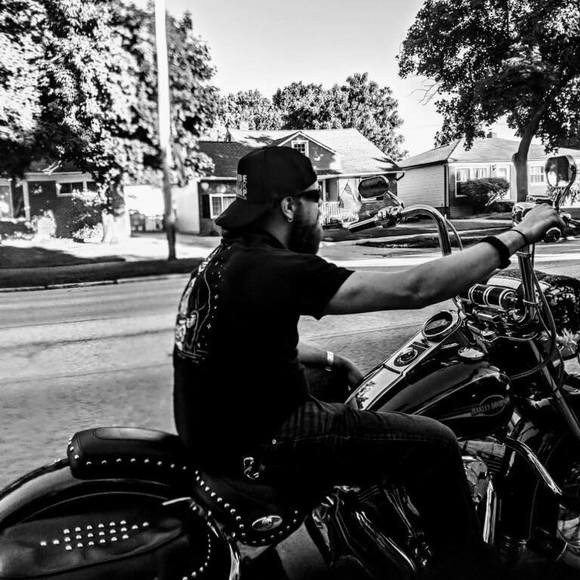 Profile Picture of Steve Majoros (@stevemajoros) on Poshmark