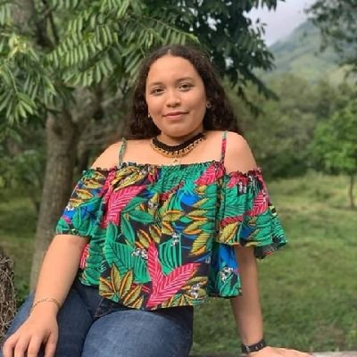 Profile Photo of Clarissa Molina Dominguez (@Clariss31645330) on Twitter