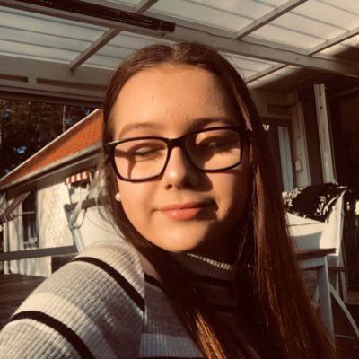 Profile Picture of Ellen Coco (@Ellen20696202) on Twitter