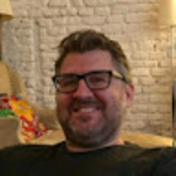 Profile Picture of Jeffrey Pender (@jeffreypender) on Poshmark