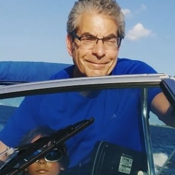 Profile Picture of Gary Penzell (@gary_penzell) on Poshmark