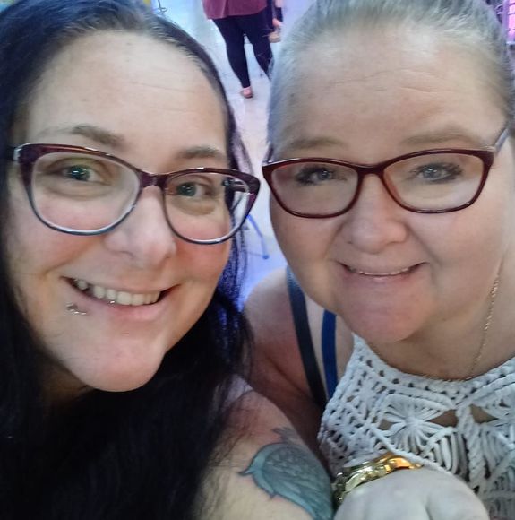 Profile Picture of Jeanette Stalnaker (@jeanettes1012) on Poshmark